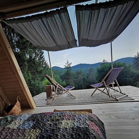 Kamp Beli Gaber Hotel Stari Trg pri Lozu ภายนอก รูปภาพ